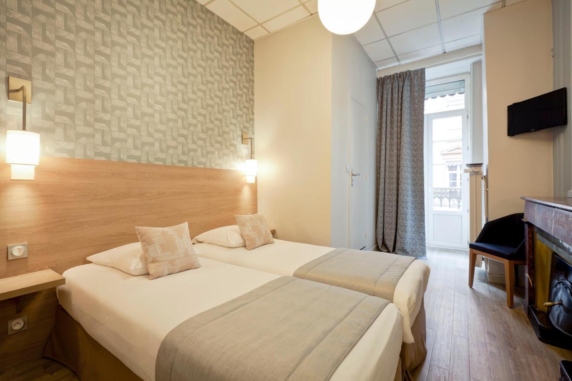 Hotel Du Dauphin Lyon Eksteriør bilde
